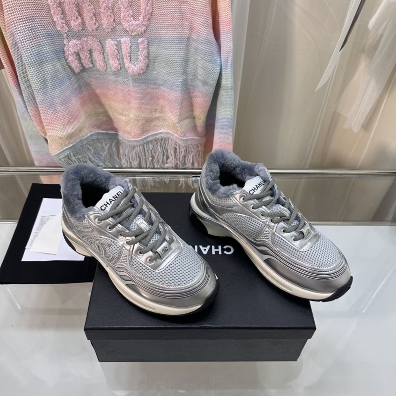 Ch**el sport shoes